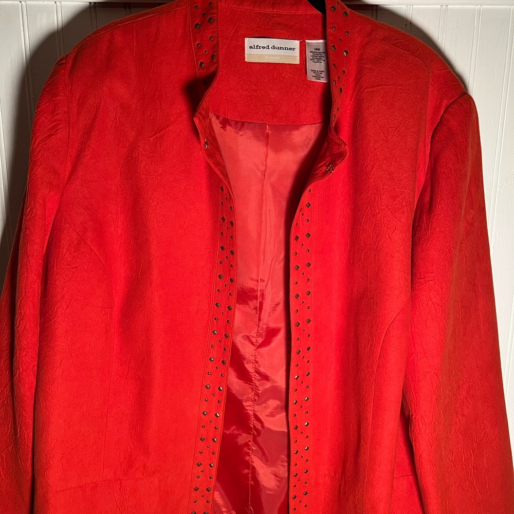 Alfred Dunner blazer, beautiful red with metal detail